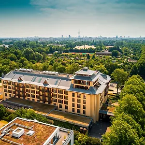 **** Hotel Park-hotel Hagenbeck Německo