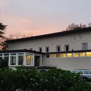 ** Hotel Arcade & Německo